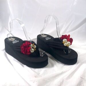 Womens Summer Black With Red Flowers & Jewels Slip On Vegan Platform Thong Shoes